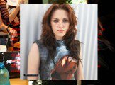 Kristen Stewart was born and raised in Los Angeles, California. Her father, John Stewart, is a stage manager and television producer who has worked for Fox. Her mother, Jules Mann-Stewart, is a script supervisor originally from Australia. She has an older brother, Cameron Stewart. Stewart attended s