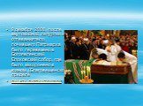 9 декабря 2008, после заупокойной литургии и отпеваниятело почившего Патриарха было перевезено в Богоявленский Елоховский собор, где было захоронено в южном (Благовещенском) приделе памяти патриарха.mov