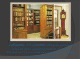 Библиотека Л.Н.Толстого в Ясной Поляне состоит из 22 тысяч книг и номеров журналов на 35 языках . Толстой знал 13 или 15 языков, как древних, так и новых, и владел ими в разной мере