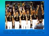 Мужская сборная России по спортивной гимнастике — чемпион Олимпийских игр в Атланте (крайний справа Алексей Немов). 1996.