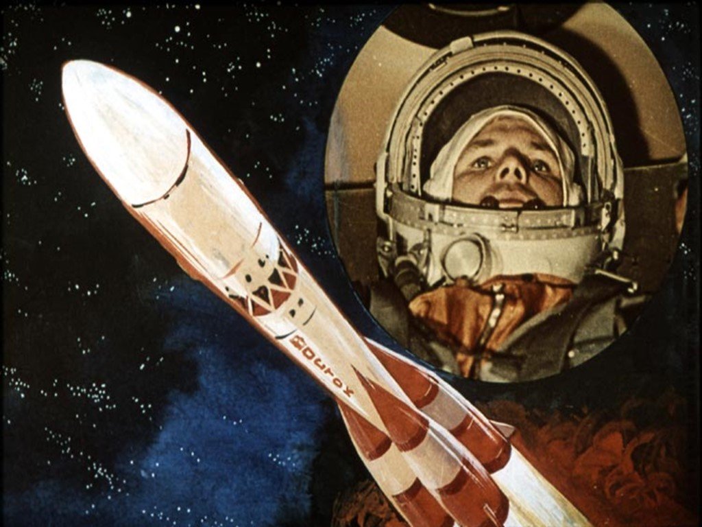 Полет первого космонавта продолжался