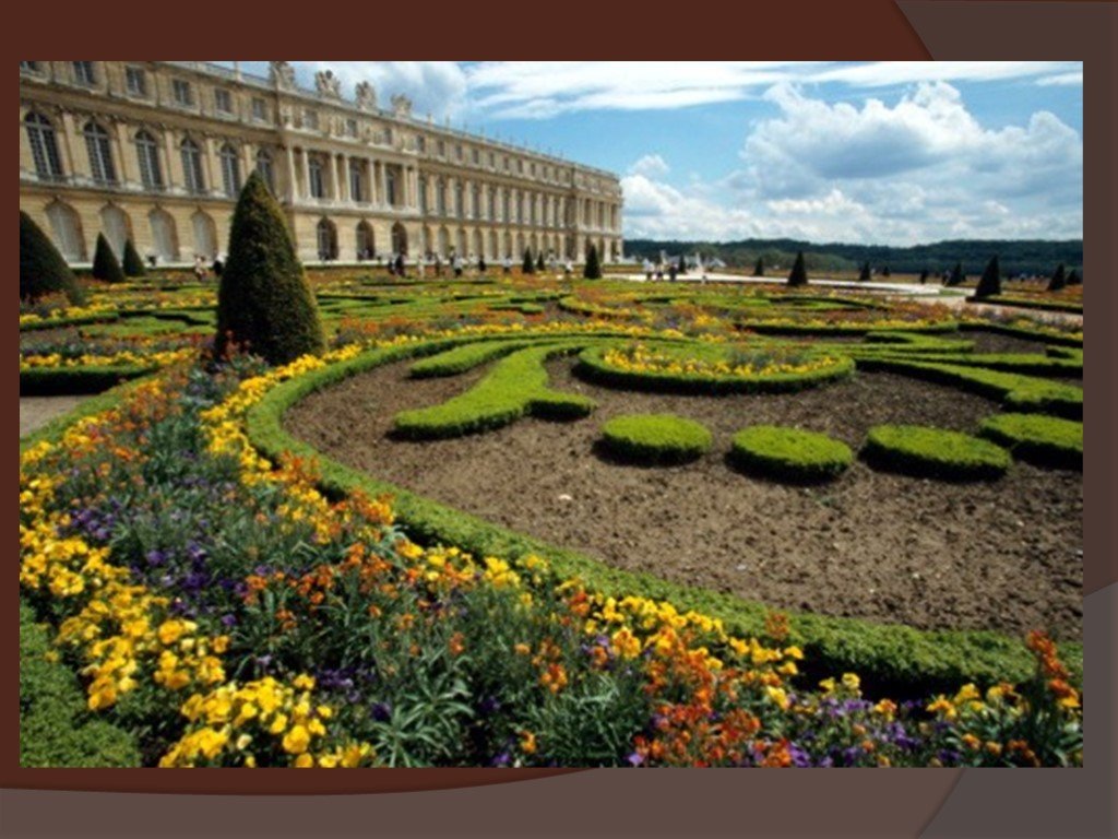Версаль садовый. Сады Франции классицизм Версаль. Версаль фото Франция. Версальский парк большой канал. Парки Западной Европы.