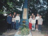 Памятник воинам и партизанам в д. Верхние Новосёлки Слайд: 10